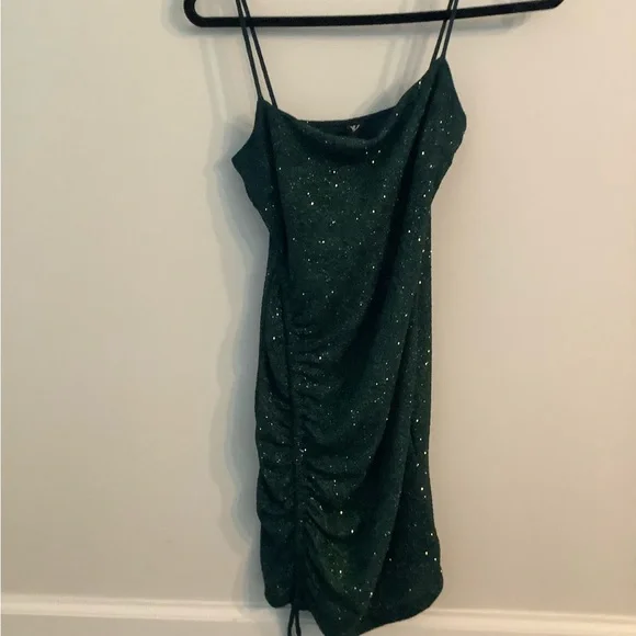 Windsor | Dresses | Green Homecoming Dress Windsor | Poshmark